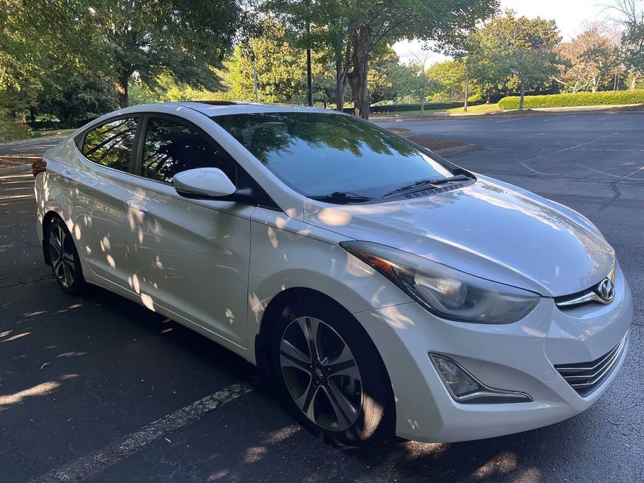 Hyundai Elantra Sport      2015