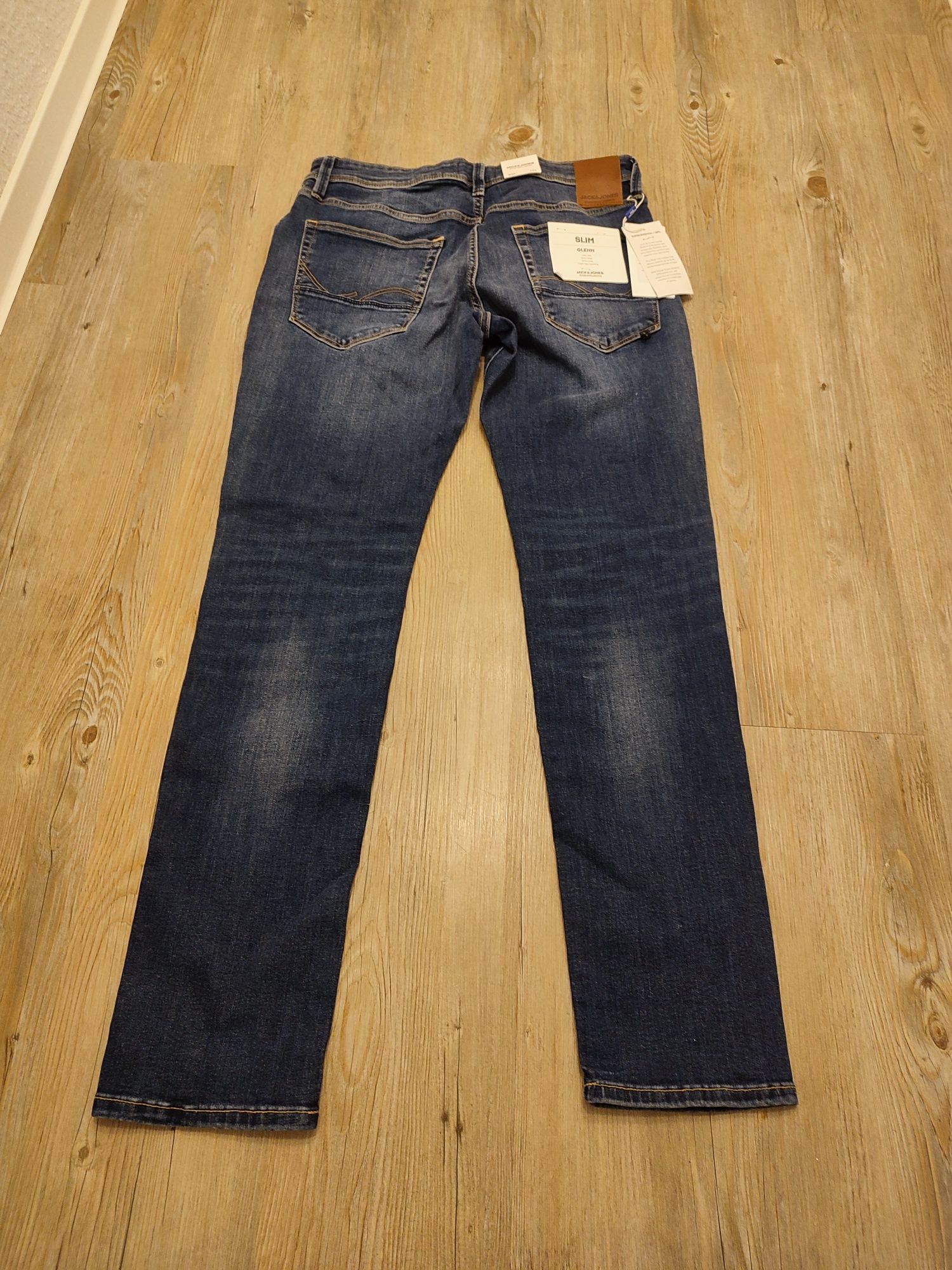 Spodnie jack & Jones 32/34