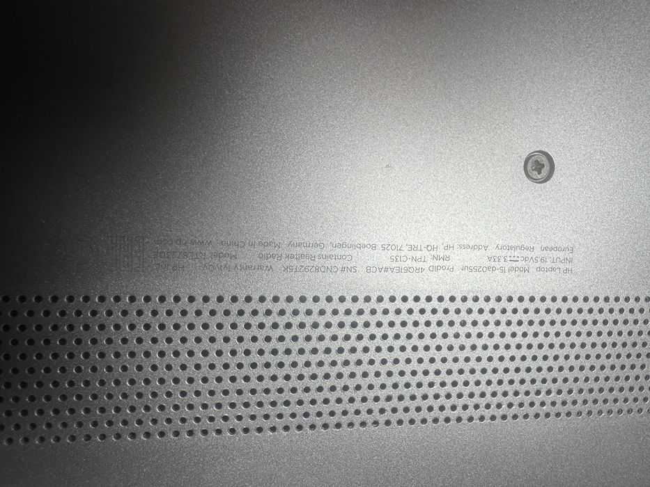 Hоутбук HP Laptop 15-da0255ur