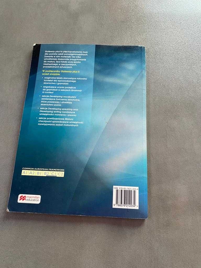 Gateway Plus 5 Student's Book podręcznik wieloletni