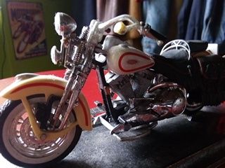 Harley Davidson Heritage Springer miniatura ou lote completo