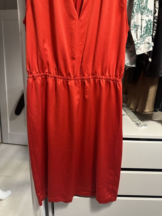 Czerwona sukienka w rozmiarze XL
