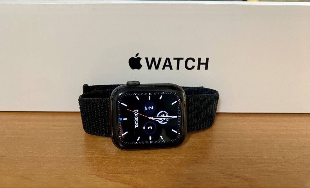 Apple Watch SE 44mm