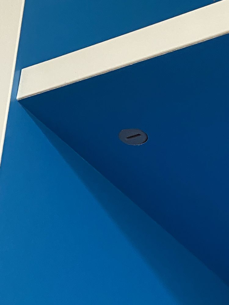 Estante BILLY azul e branca IKEA