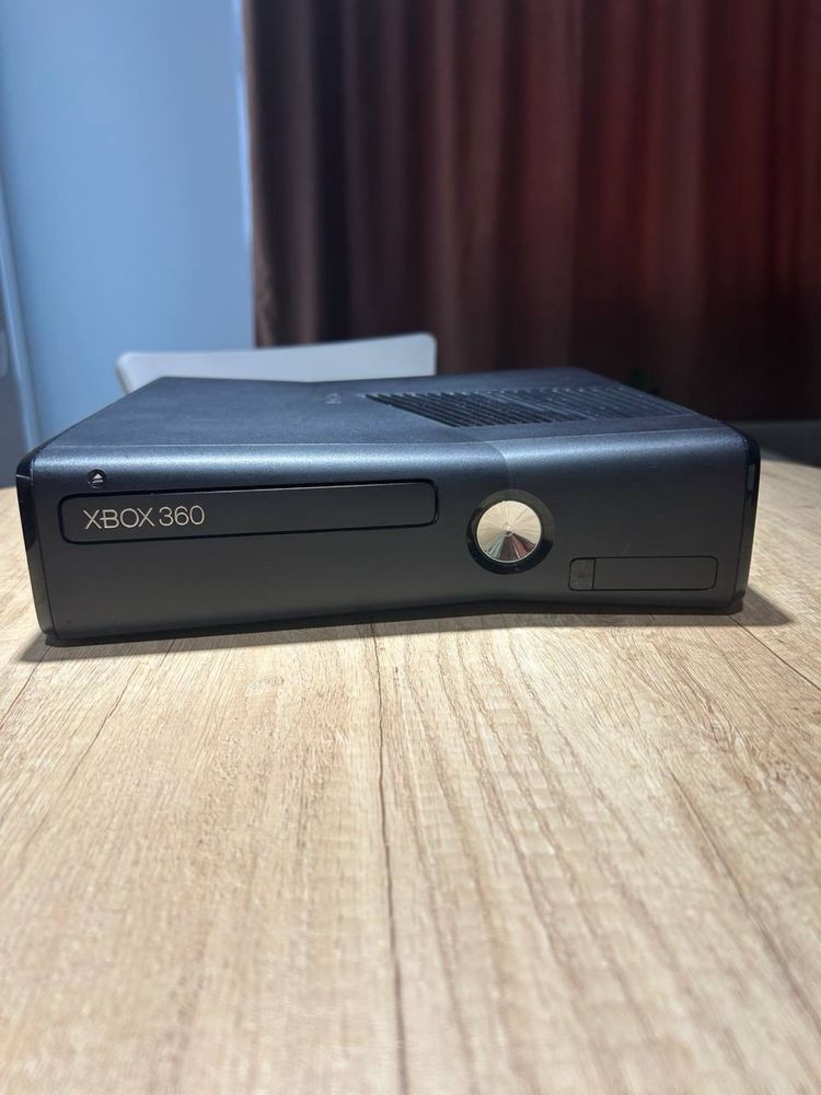 X box 360  LT 3.0 продам/ ігрова консоль