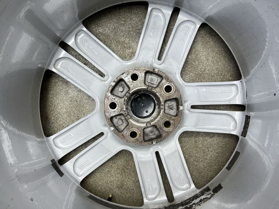 Диски R20 5 130 Оригінал Volkswagen Touareg J9 et57 туарег