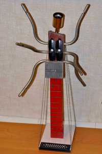 Светильник Лампа Муза из гитарного грифа