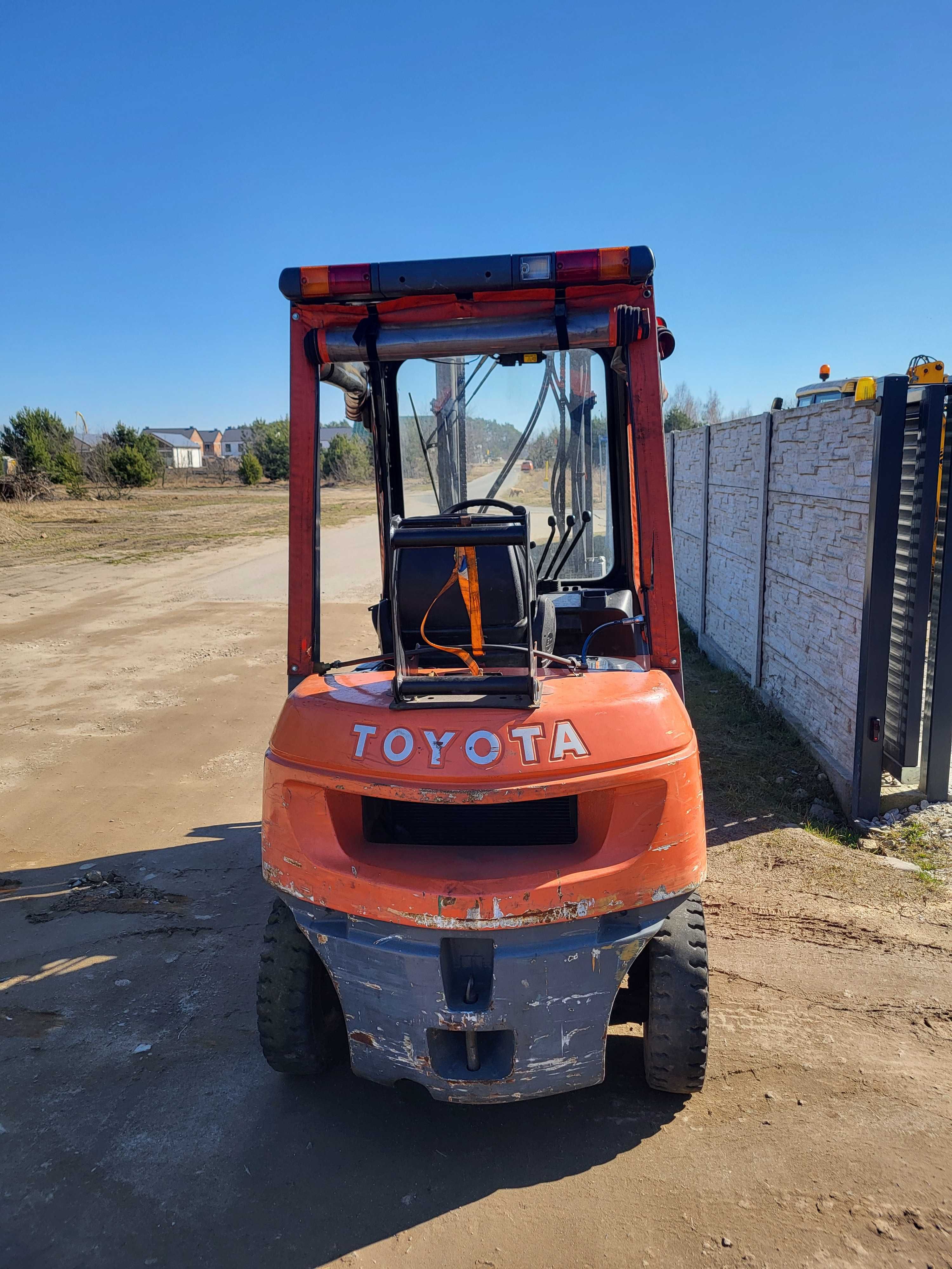 Wózek widłowy Toyota