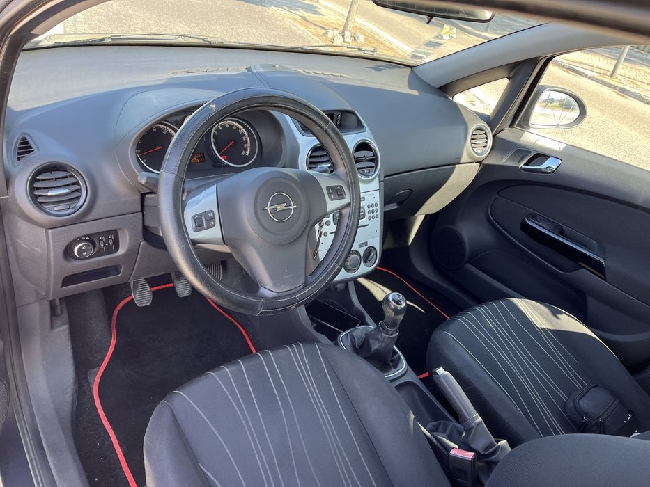 Opel corsa 1.2 enjoy