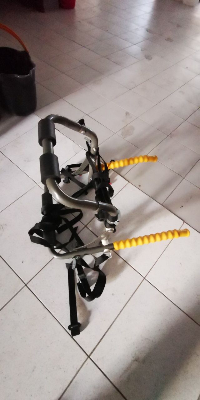 Suporte para transporte de bicicletas