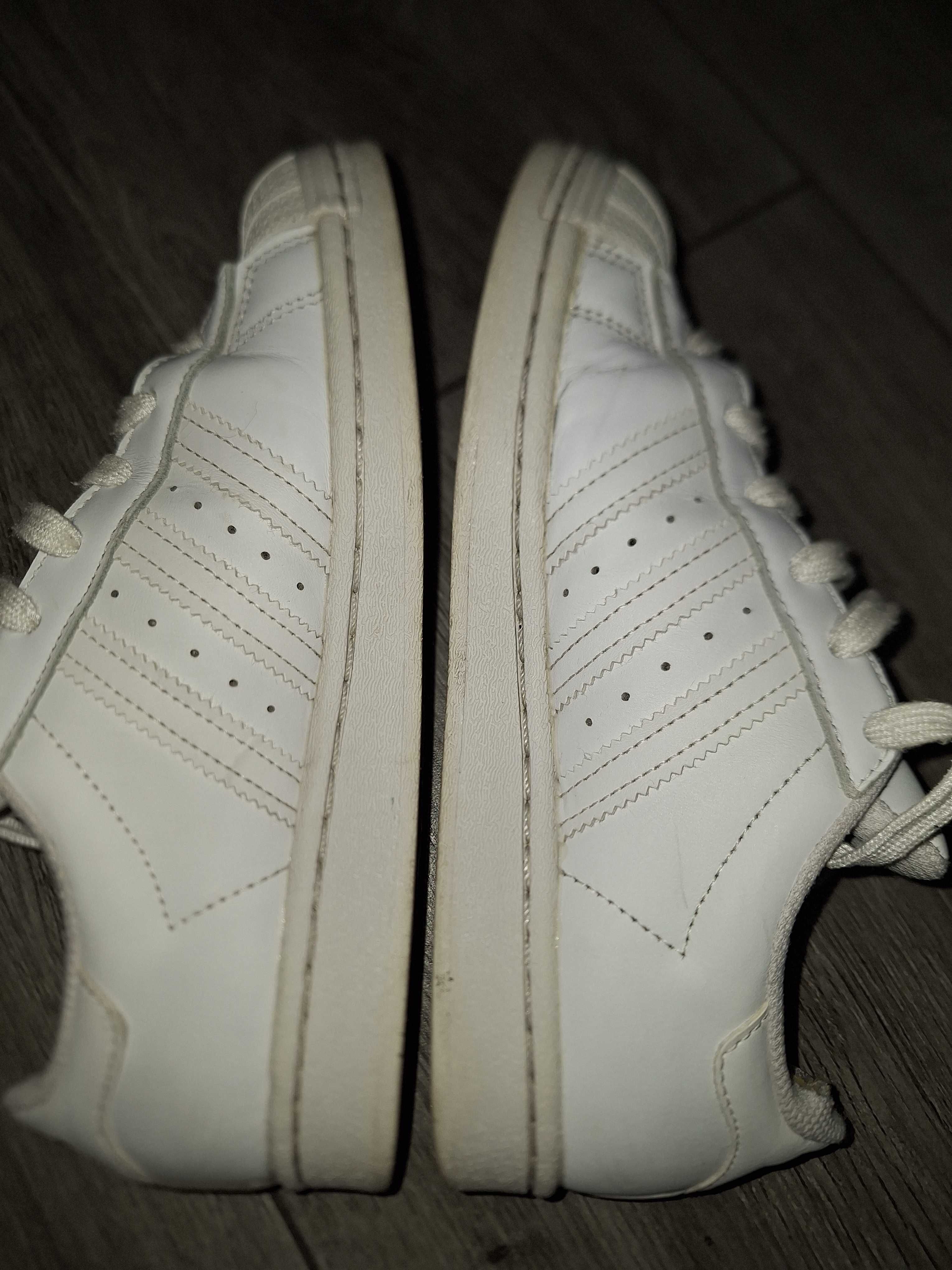 Adidas 36 superstar białe