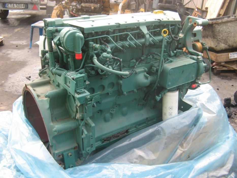 Silnik Deutz BF4L1011 , BF4L1011F , BF4L2011 , BF4L913 , BF4L913C