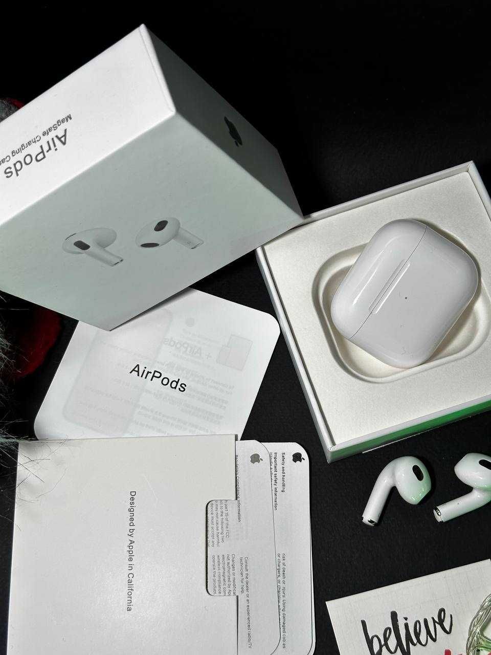 Новорічні Бездротові навушники AirPods 3