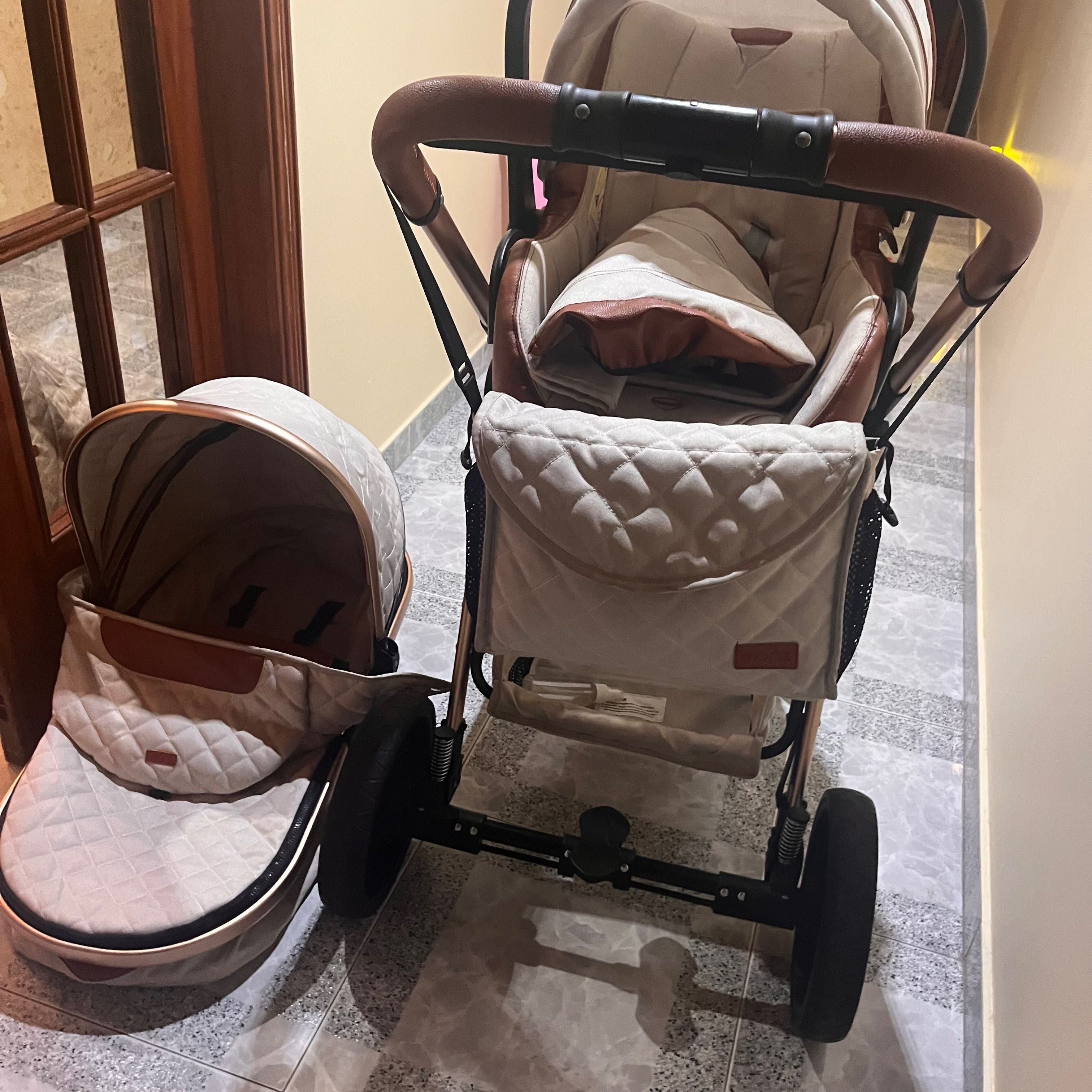 Carrinho completo de bebé