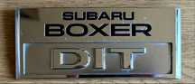 Subaru Forester sj logo znaczek na pokrywe silnika