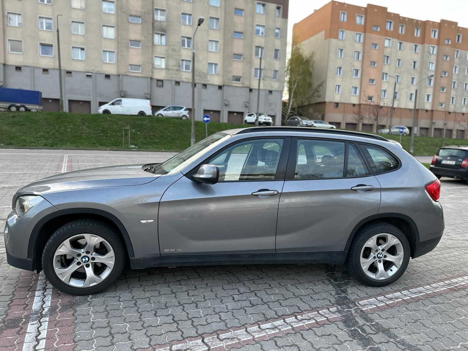 Bmw x1 2.0 Benzyna