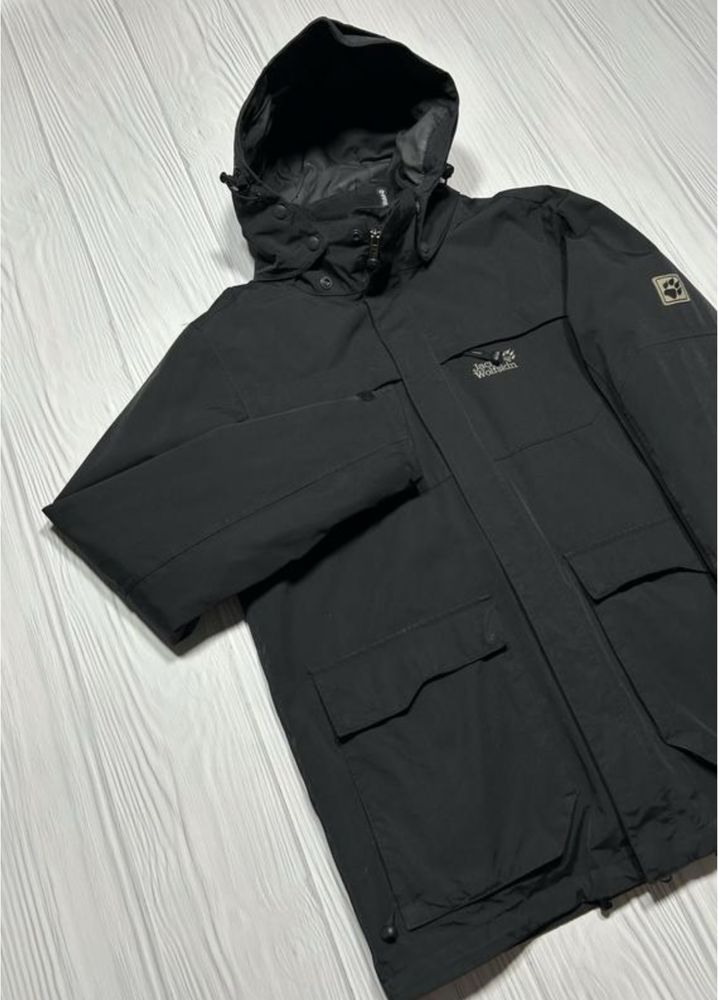 Jack Wolfskin куртка оригінал на весну / осінь