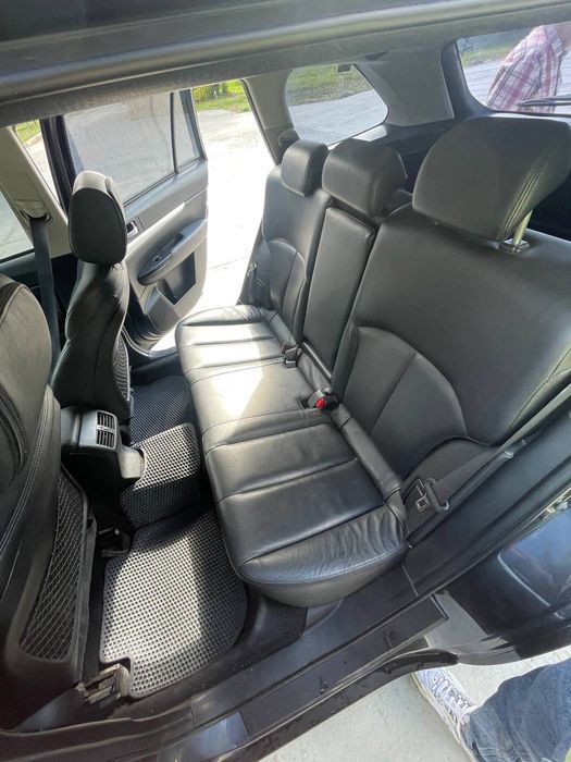 SUBARU Outback 2011 2.5