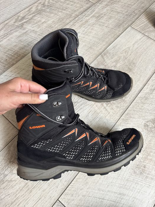 Lowa Gore - Tex ( 46 p ) 29 cm