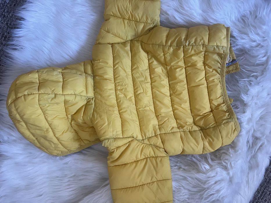 Куртка демісезонна жовта 74 см з капюшоном