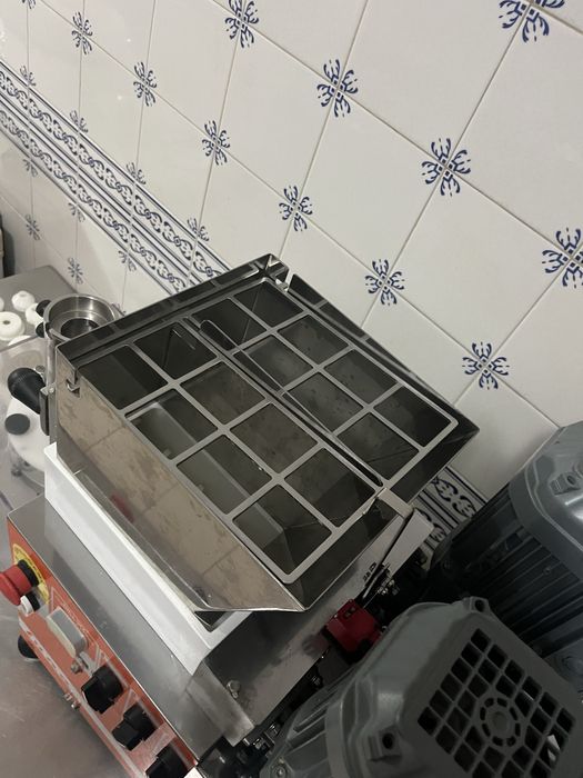 Modeladora de salgados