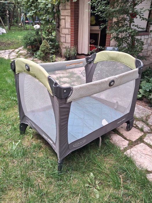 Łóżeczko turystyczne