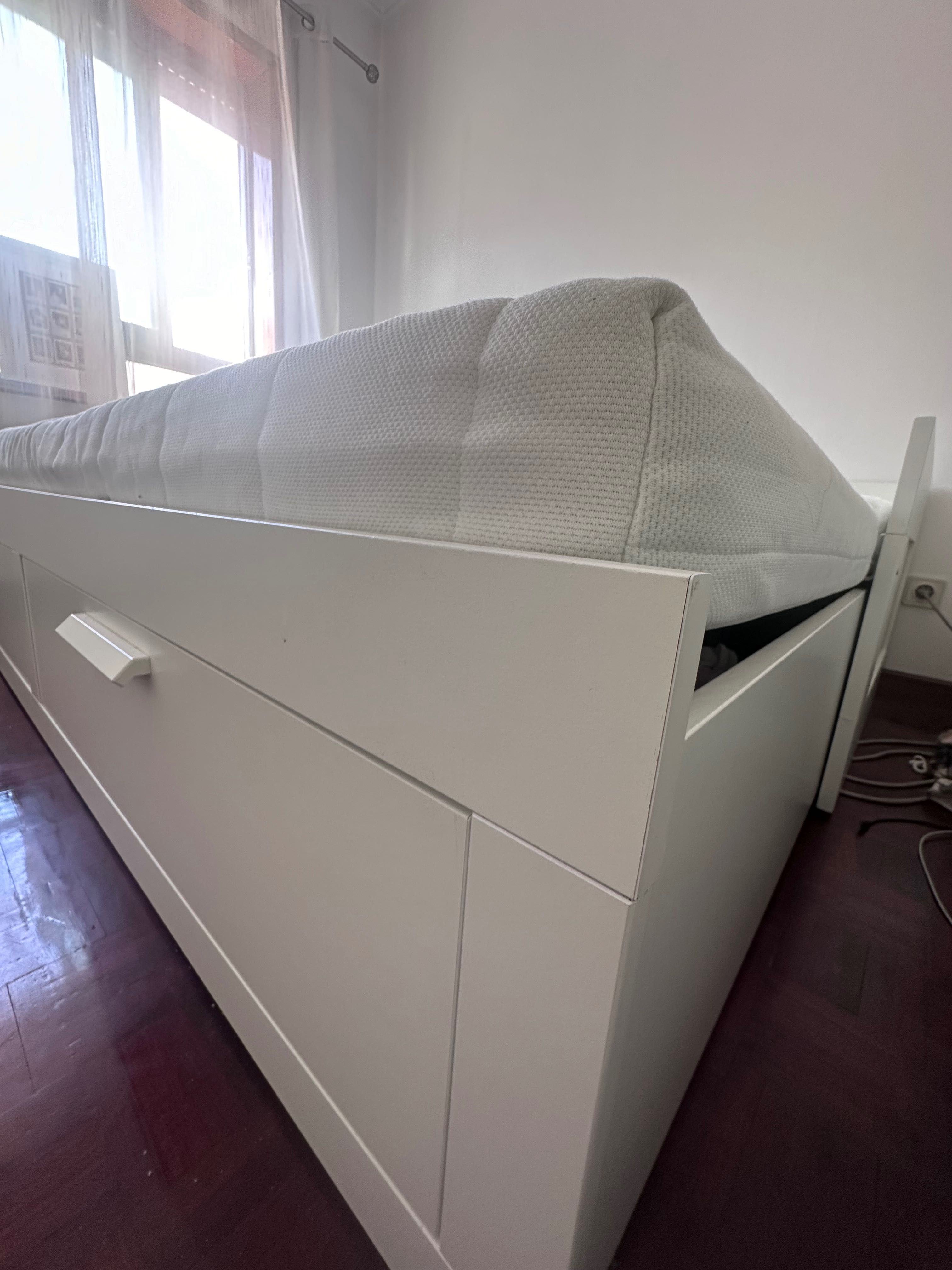 VENDO cama ikea brimes