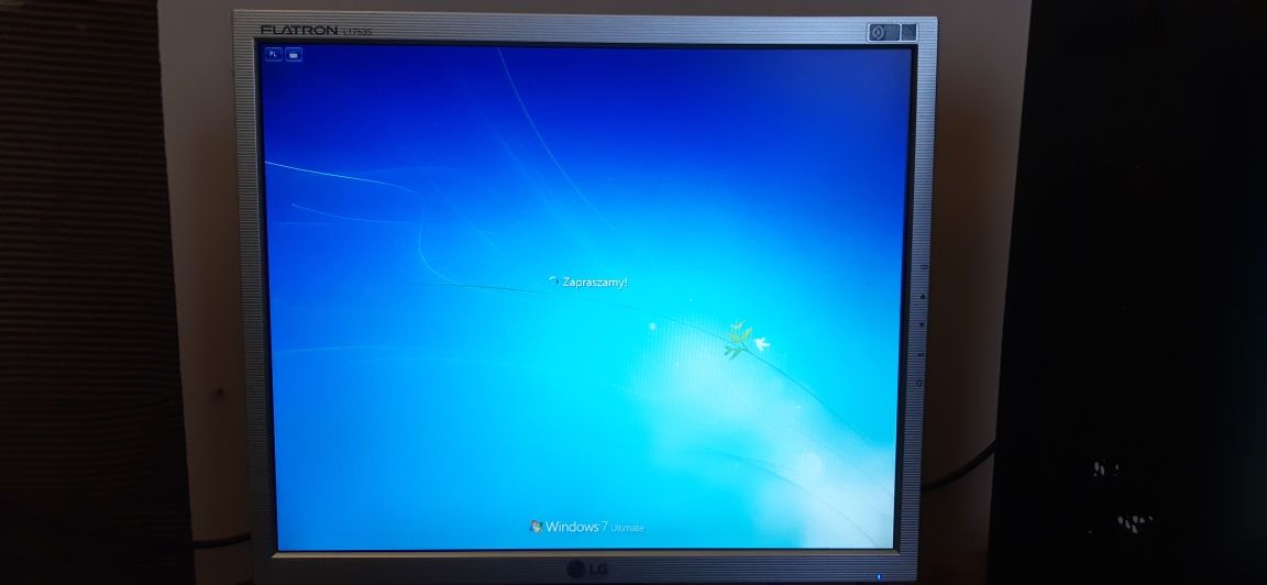 KOMPUTER + Monitor LG17" Core2Duo 4300 4GB GEIL GeForce 8600GTS