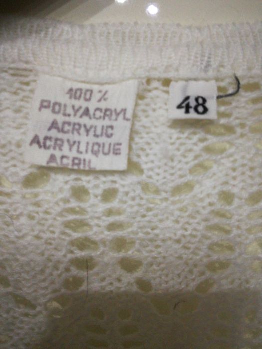 Kardigan ażurowy biały.