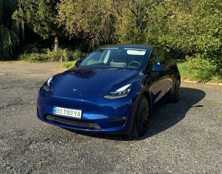 Tesla Model Y 2021