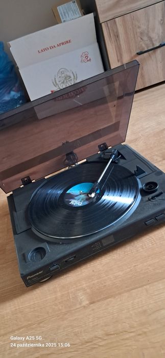 Gramofon Pioneer PL 990
