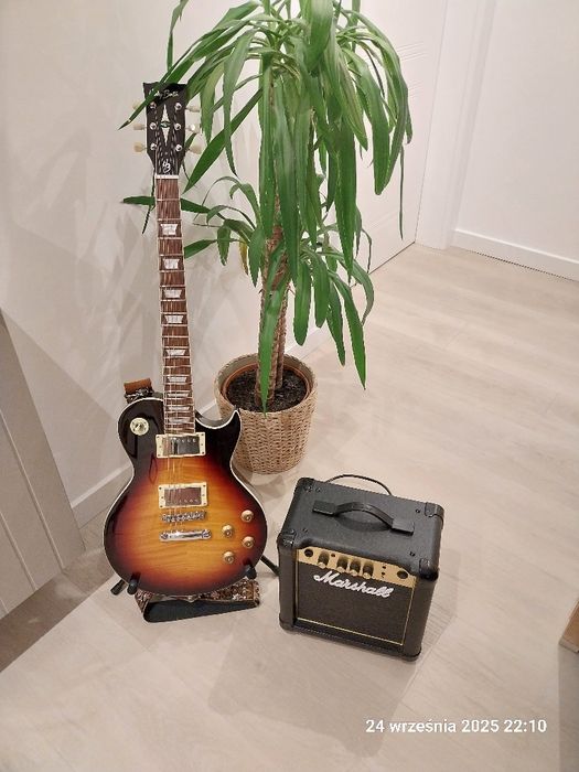 Wzmacniacz gitarowy Marshall MG10G Piec gitarowy