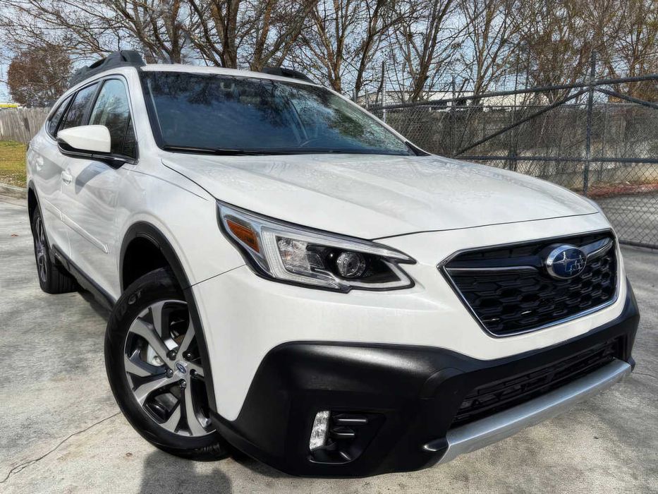 Subaru Outback Limited      2021