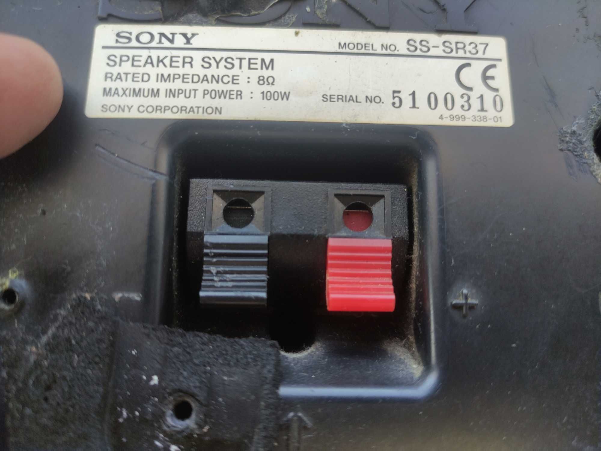 Colunas Sony surrond