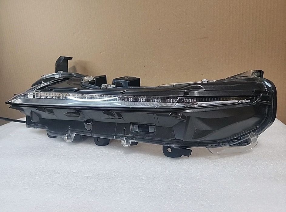 Дневной ходовой огонь Lexus Nх  Левый DRL габарит 8162078080