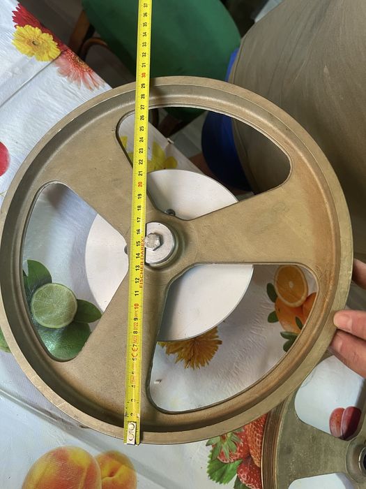 Колеса, шківи, диски до стрічкових пил Bizerba та Kolbe