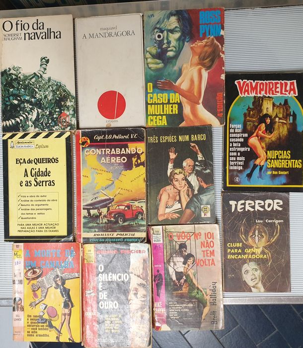 Diversos livros antigos