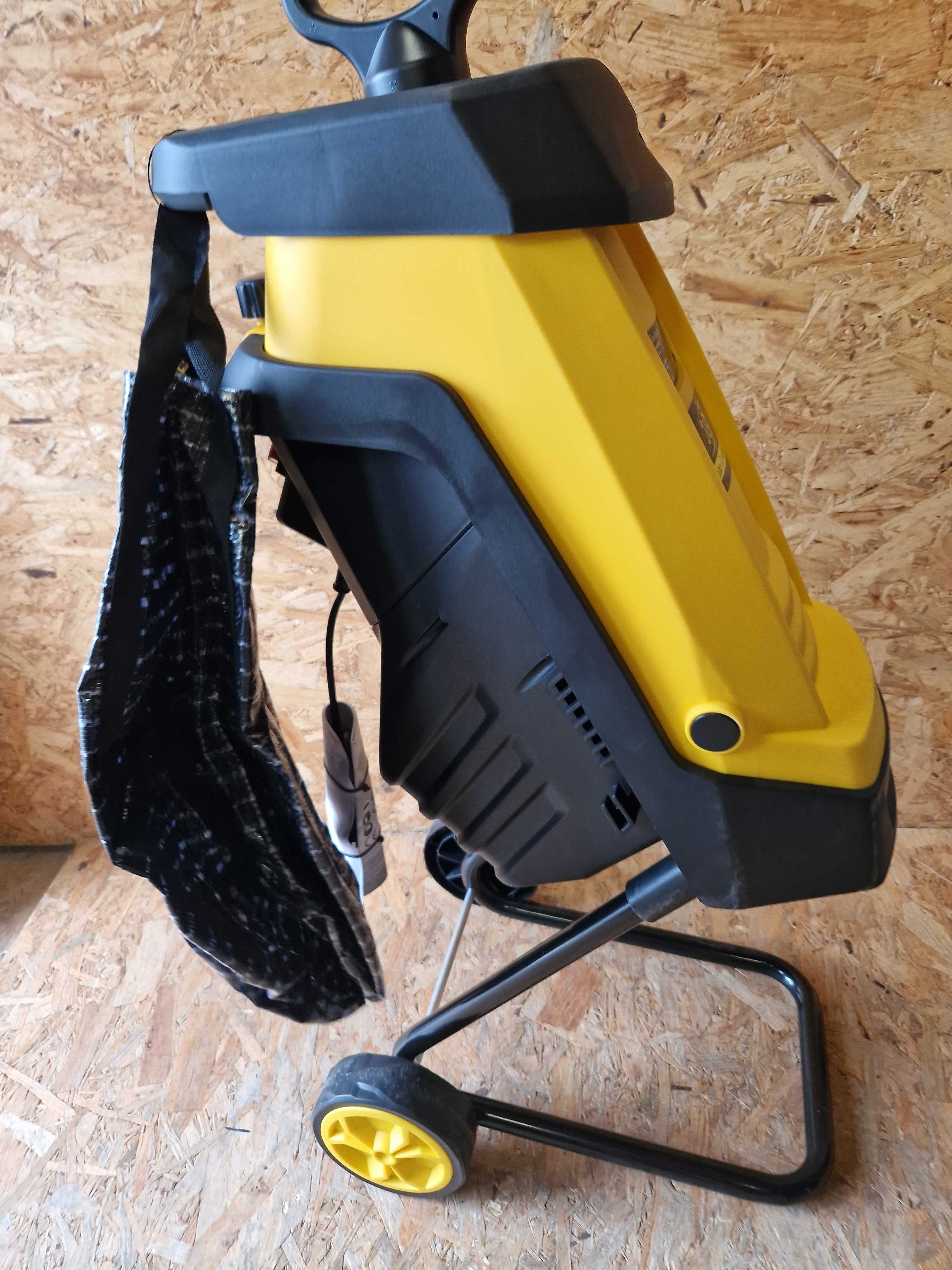 Rozdrabniacz do gałęzi 2000W Kod G81075 moc 2000 wat