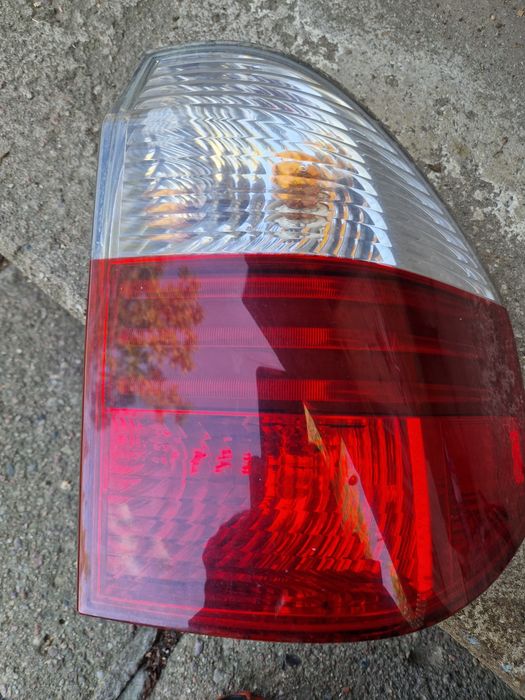Lampa tył led x3 e83 lci lift prawa  w karoserie w klapę budę