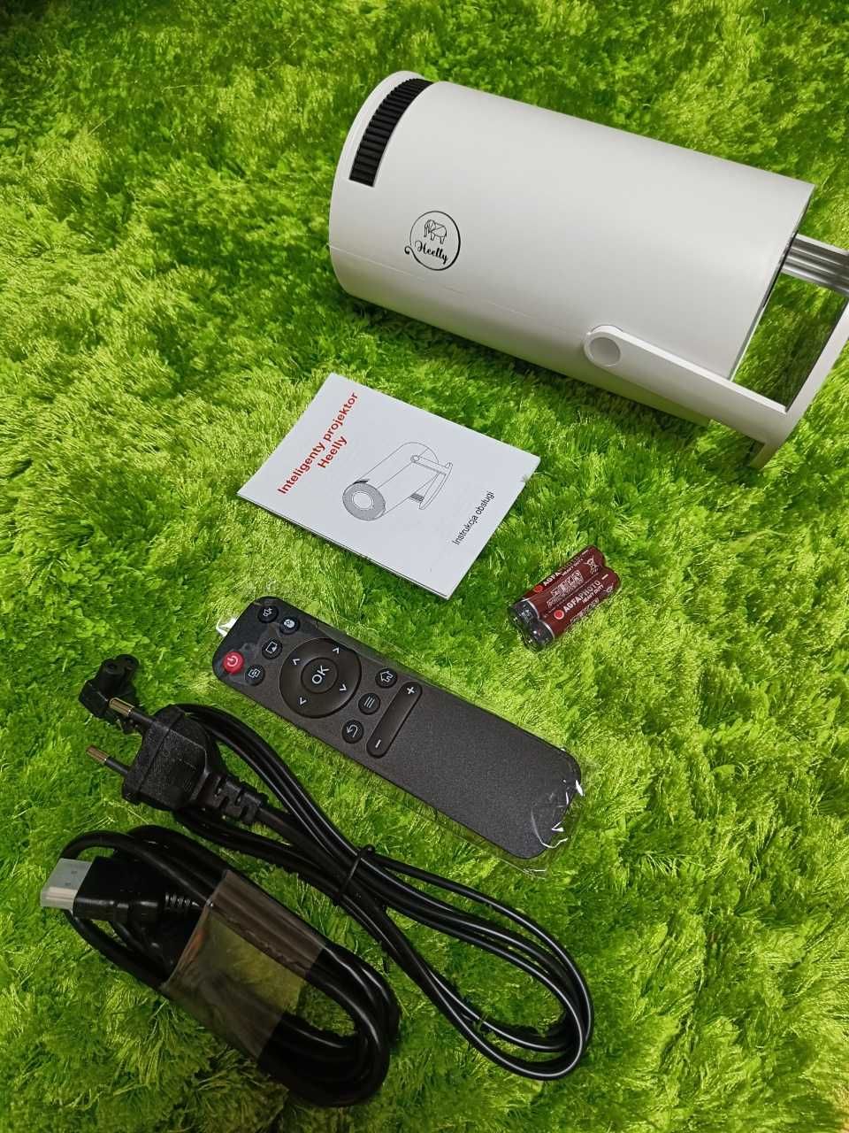 Nowoczesny Projektor Mini 4K Android TV WiFi | Smart Przenośny Głośnik