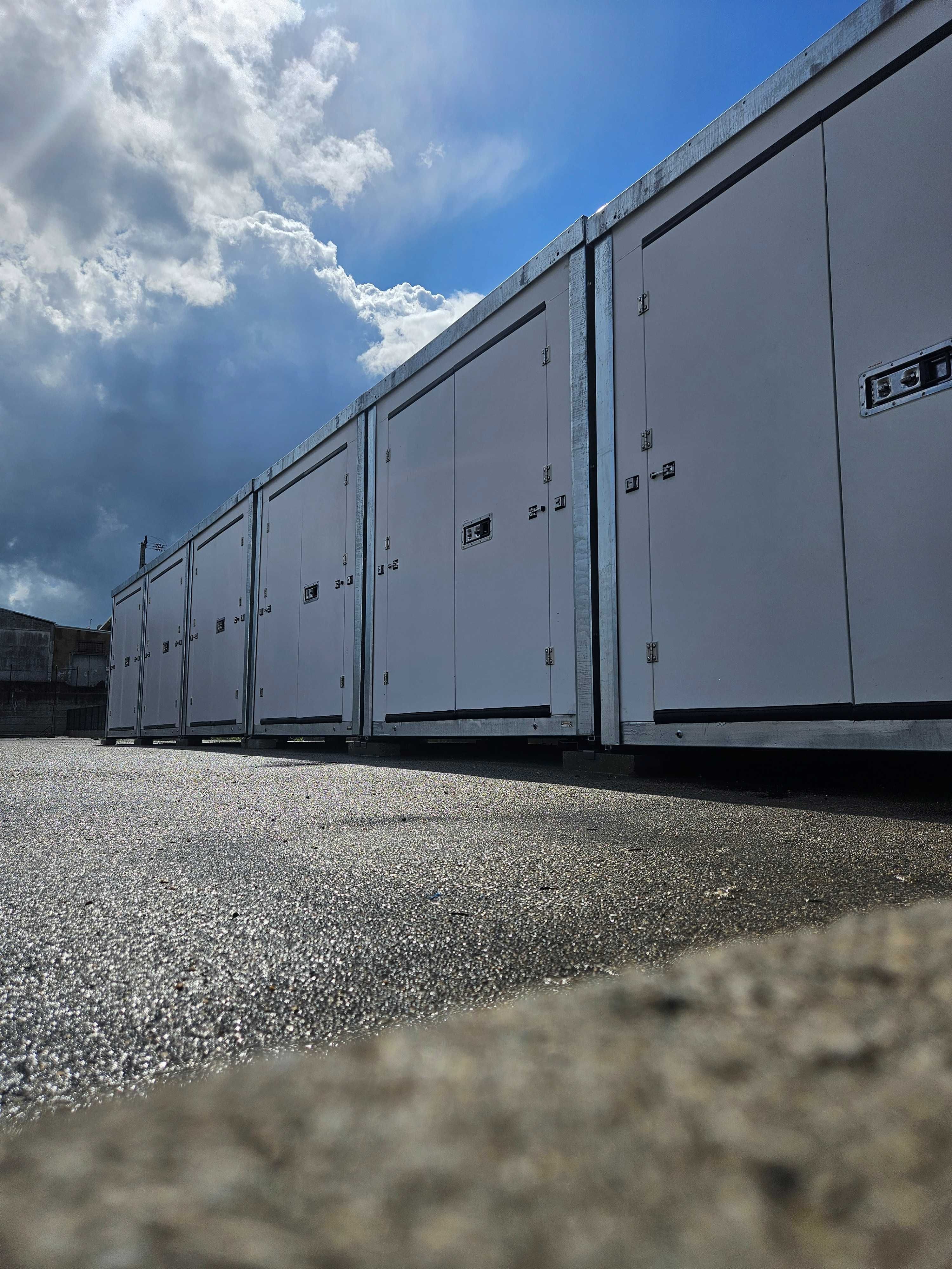 Self Storage / Armazenamentos - 3.5m² a 14m² - A partir de 100€