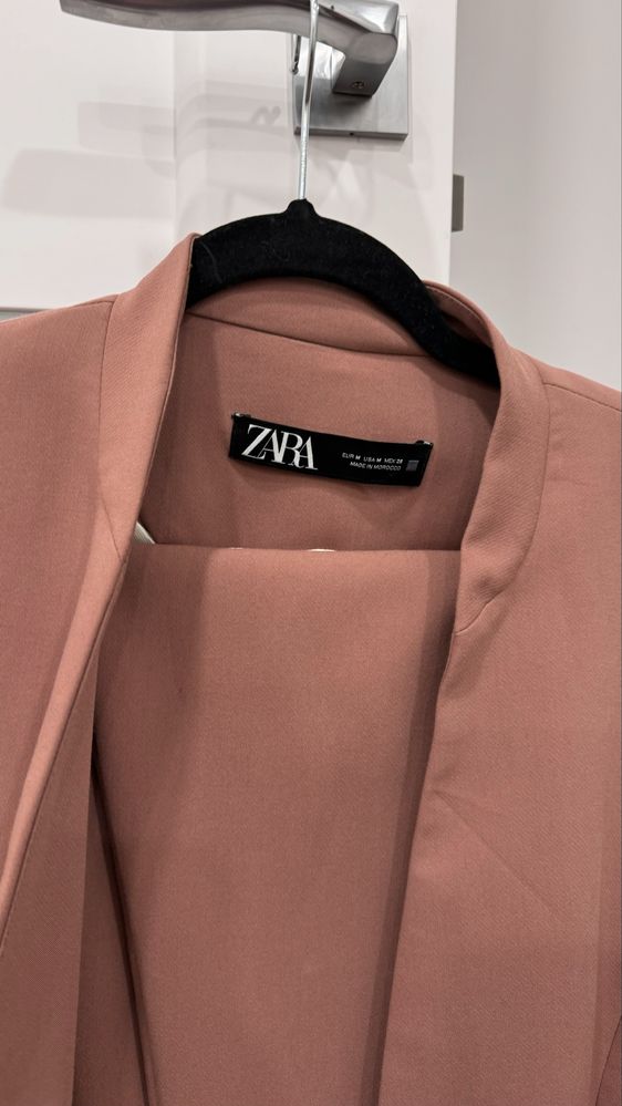 Костюм Zara M