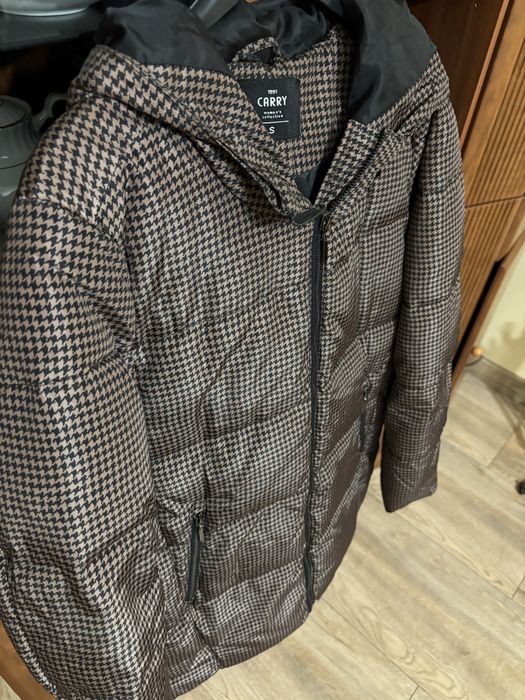 Damska kurtka zimowa Carry