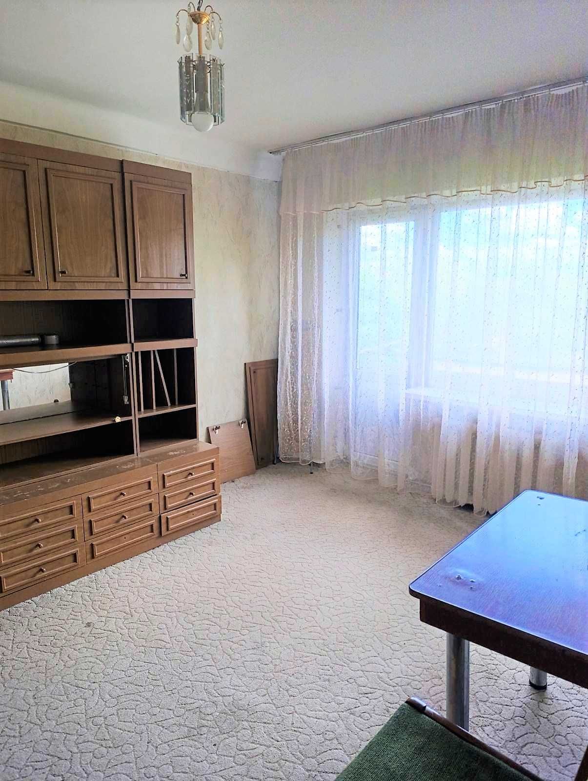 Продається 1 кімнатна квартира вул. Паркова б. 17