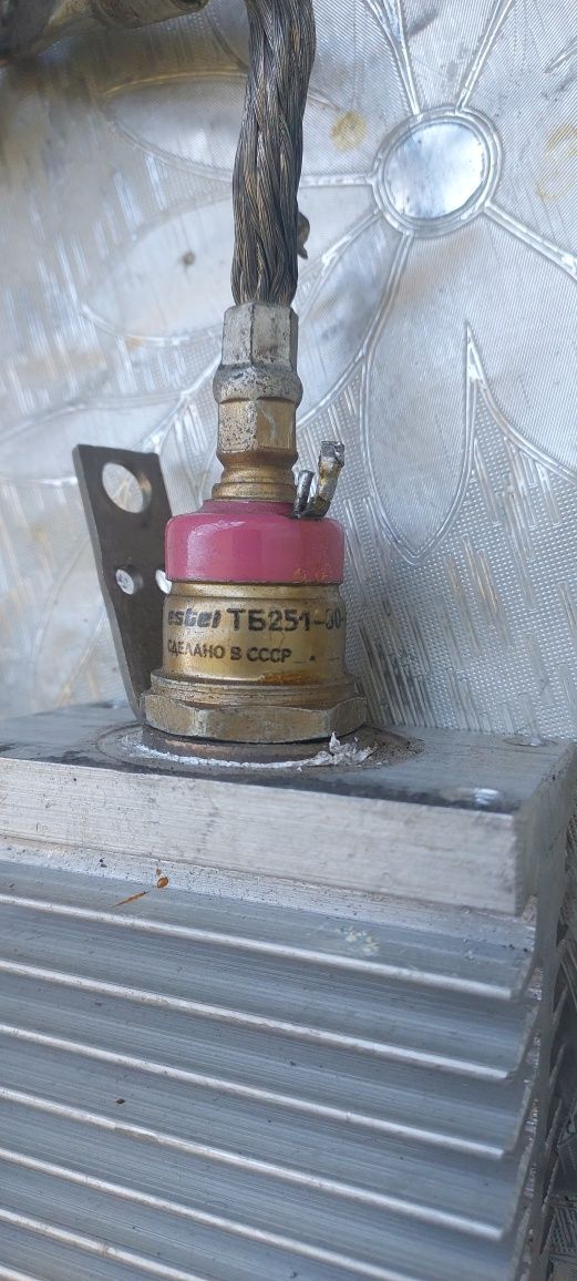 Продам диоды и теристоры