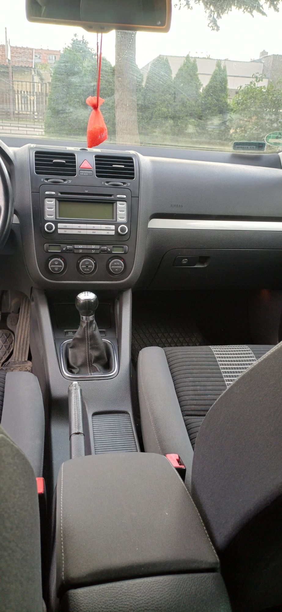 Volkswagen Golf V