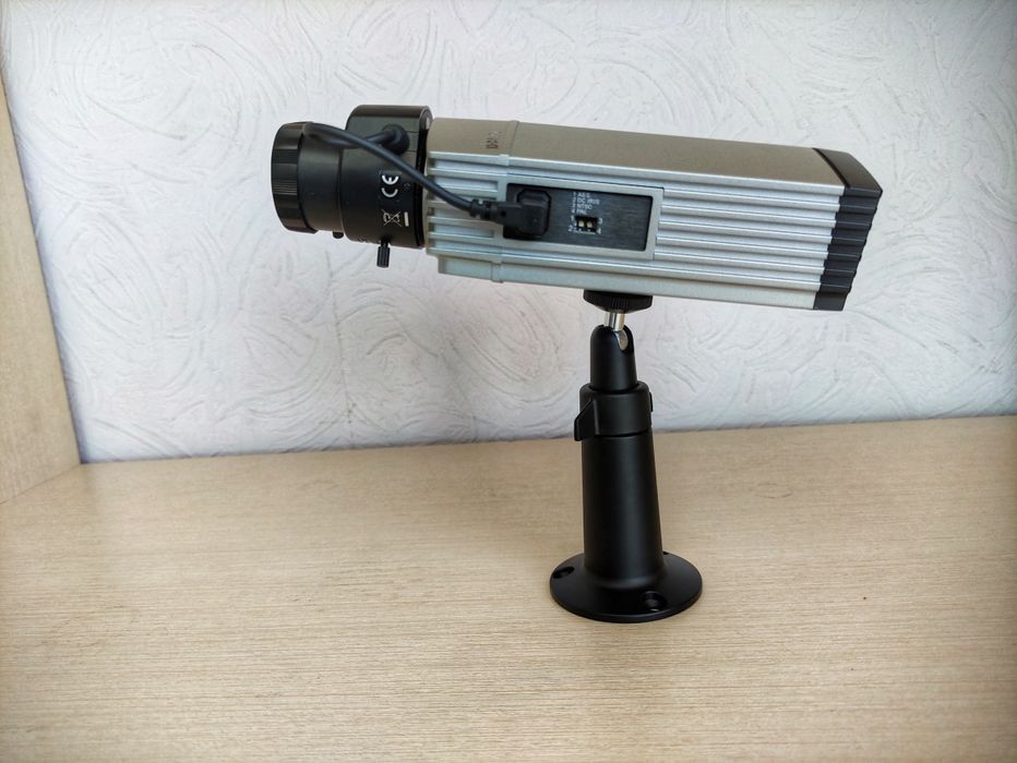 Профессиональная камера Dlink DCS-3710 с ночной сьемкой