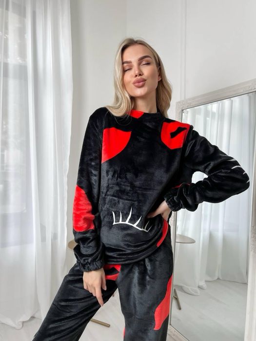 Тепла жіноча піжама махрова розмір XL