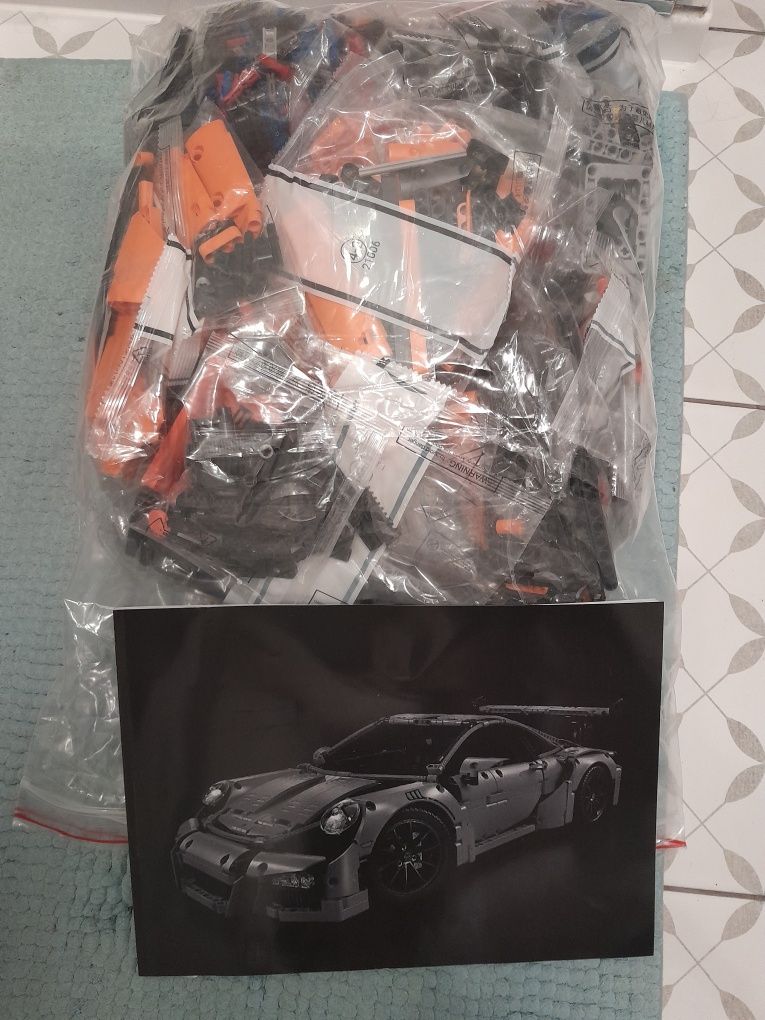 klocki dostepne od reki 42056 Tfchnic Porsche 911 GT3 RS nie LEGO