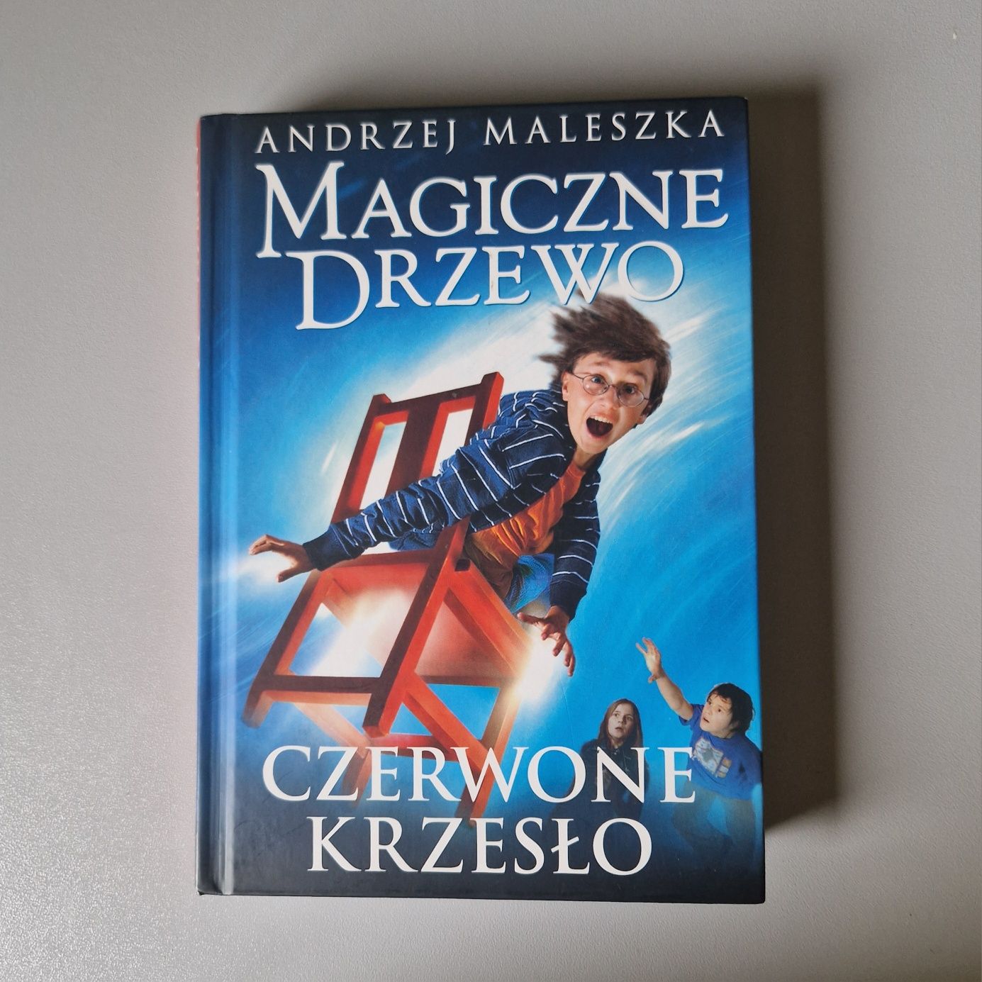 Książka Magiczne Drzewo - Czerwone Krzesło, lektura szkolna